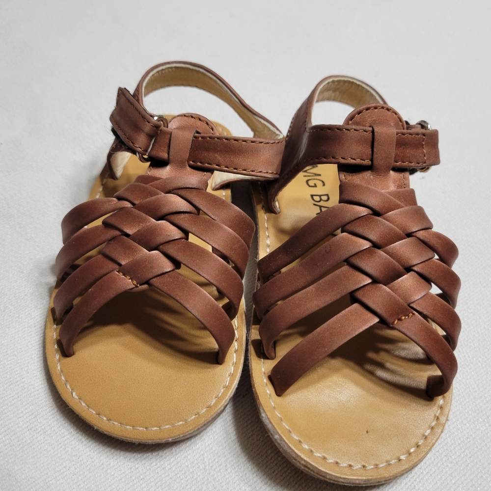 Toddler girl MG Baby size 5 copper colored sandals